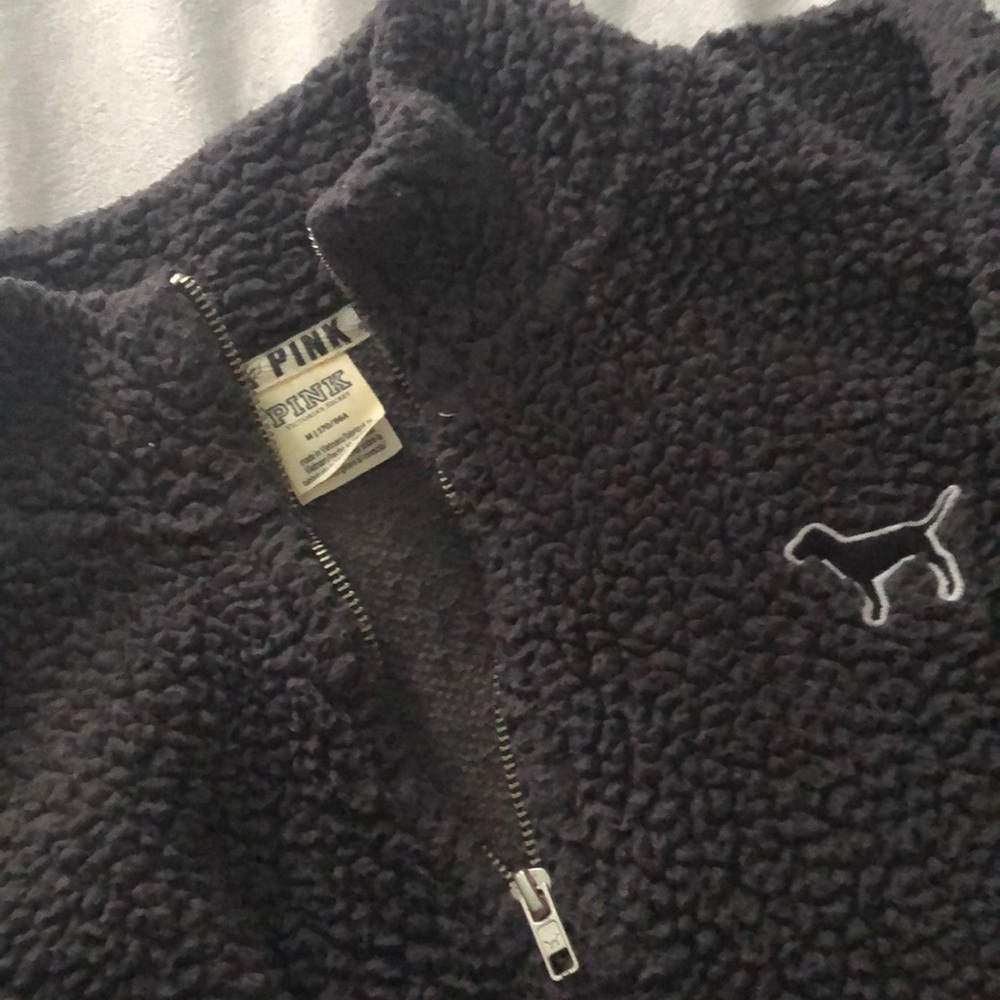 Fluffy sweater - Picture 2 of 2